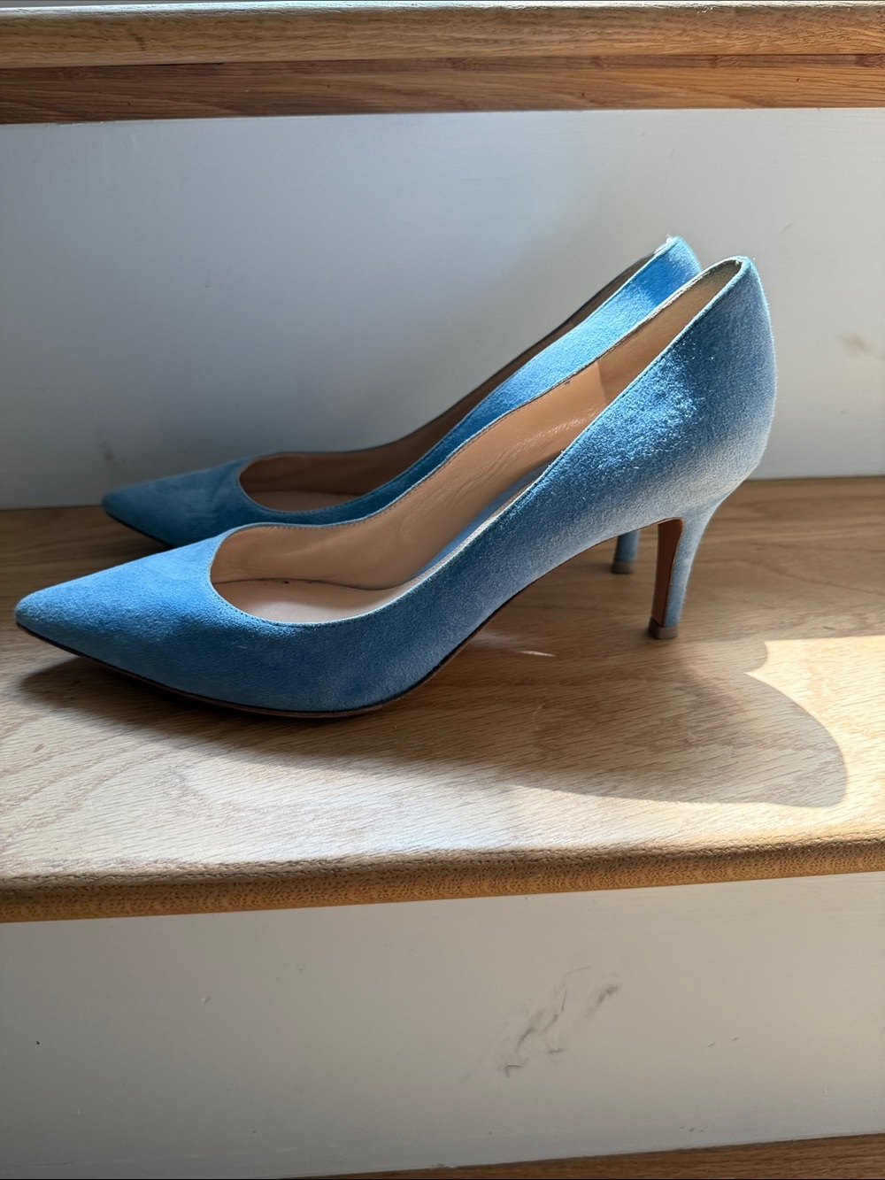 Gianvito Rossi GIANVITO 85 Suede Pointed Toe Pump - Picture 5 of 7